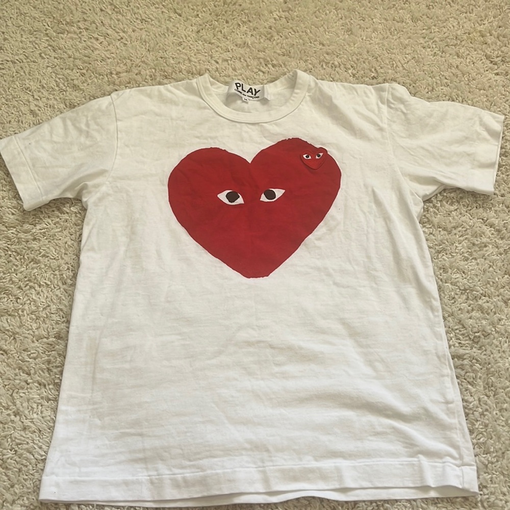 Comme Des Garçons Play